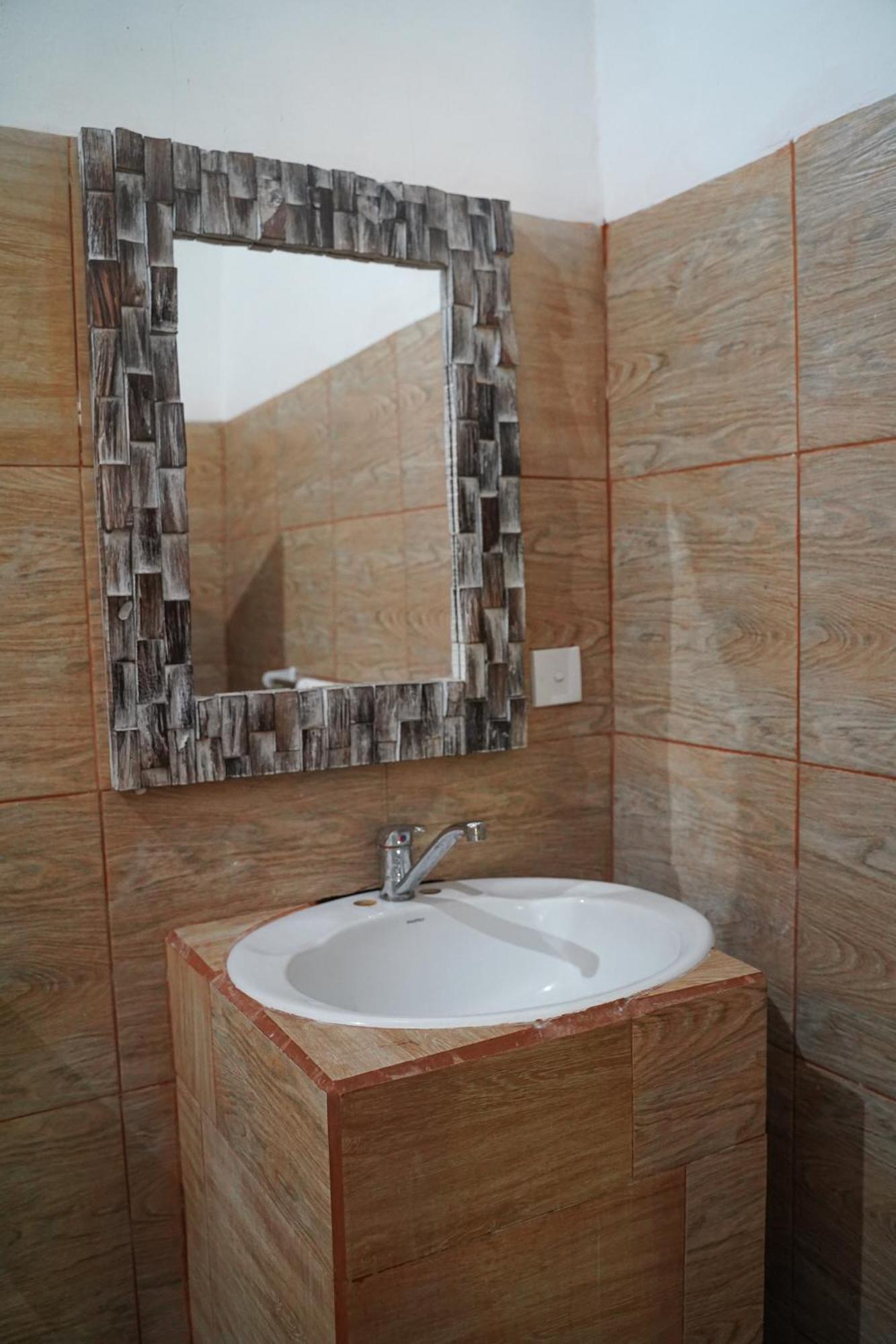 Wahyu Masari Homestay Sakti Екстер'єр фото
