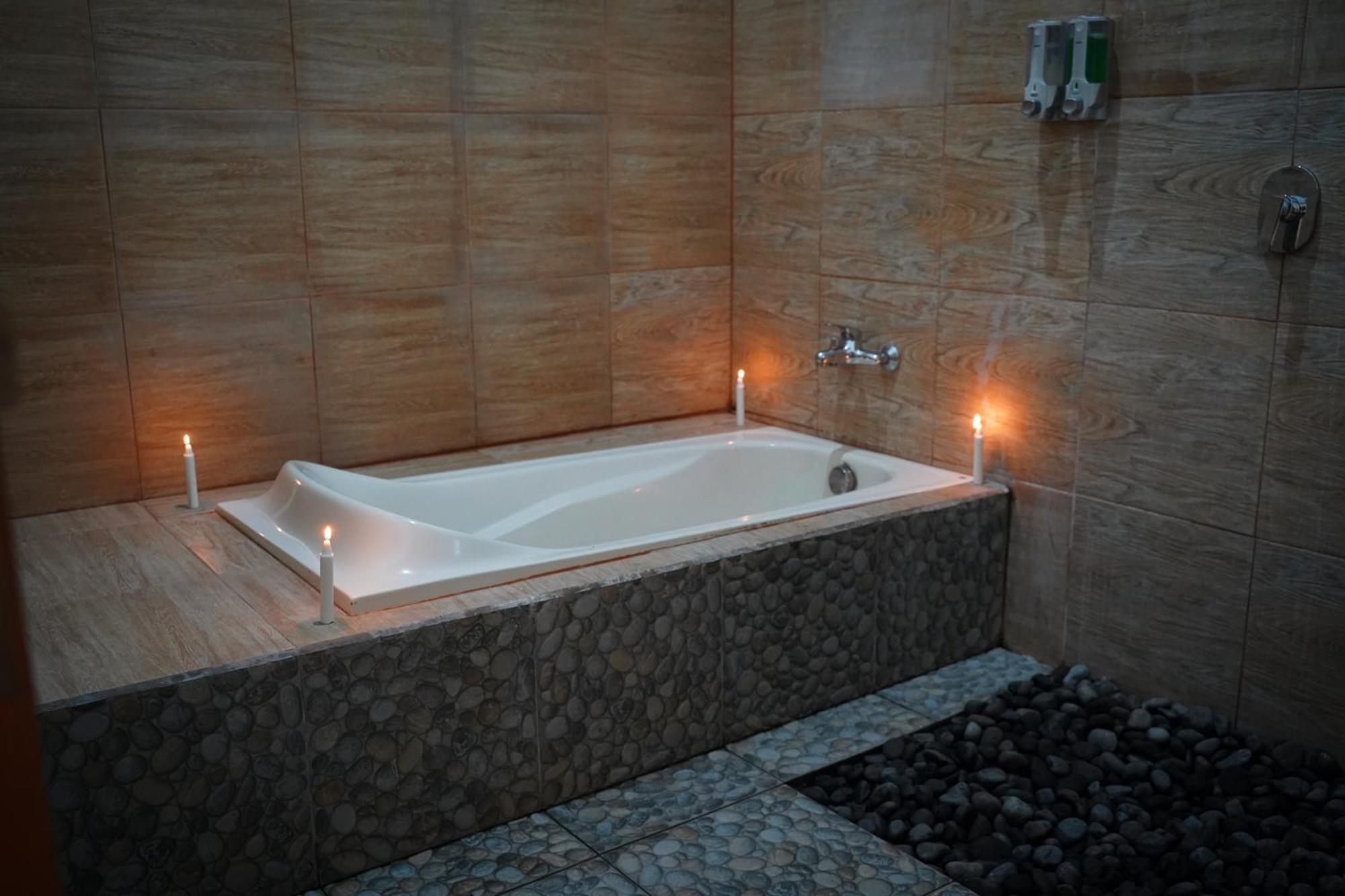 Wahyu Masari Homestay Sakti Екстер'єр фото